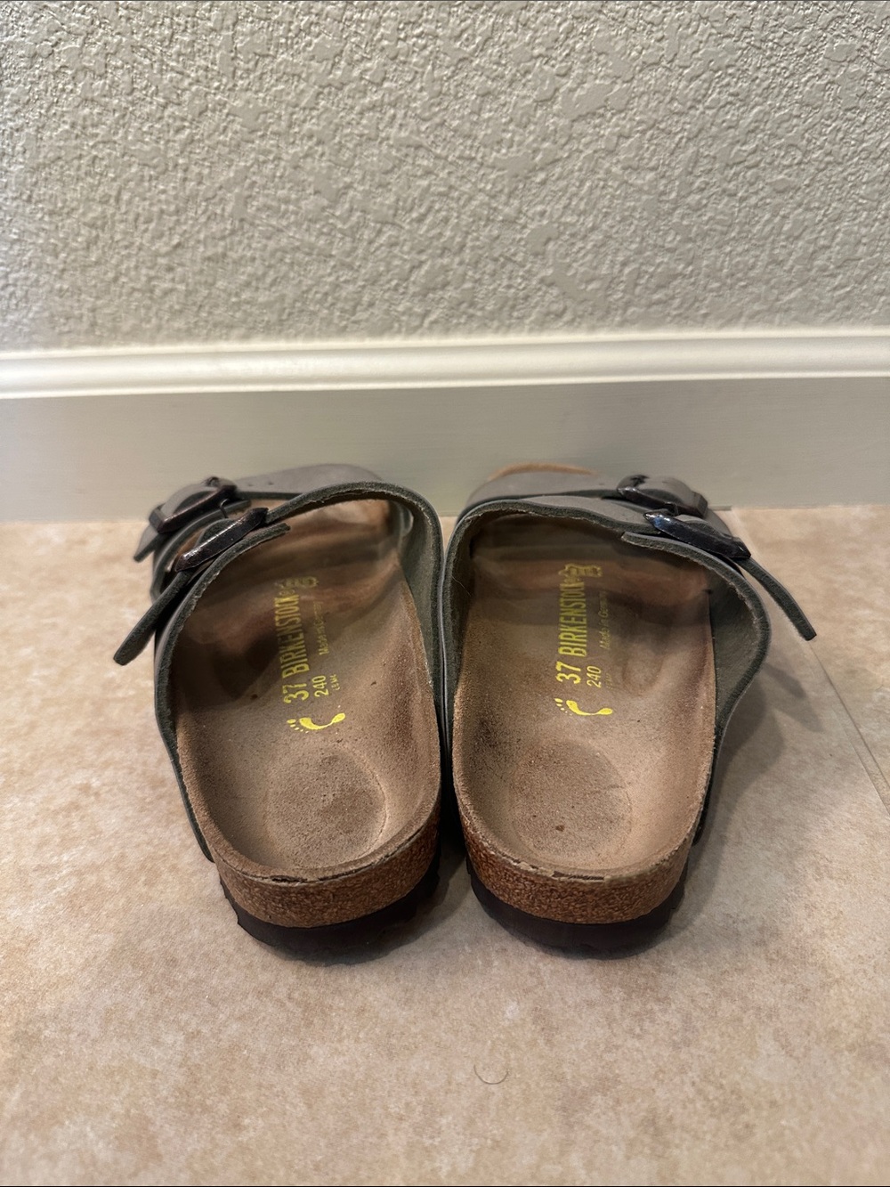Birkenstock Arizona Sandals - Picture 3 of 4